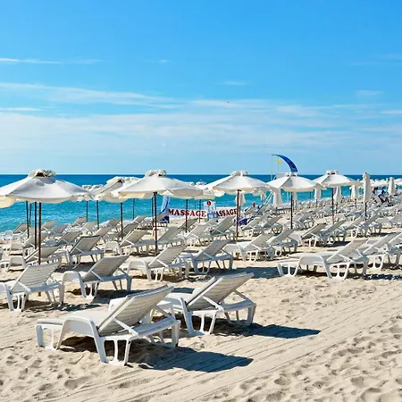 Хотел Melia Grand Hermitage 5*