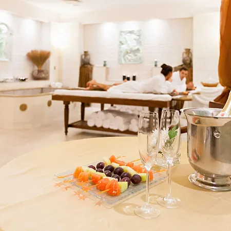 Melia Grand Hermitage 5* 金沙