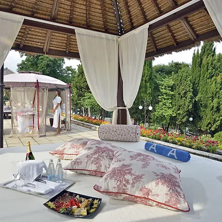 Meliá Grand Hermitage Hotel 5*